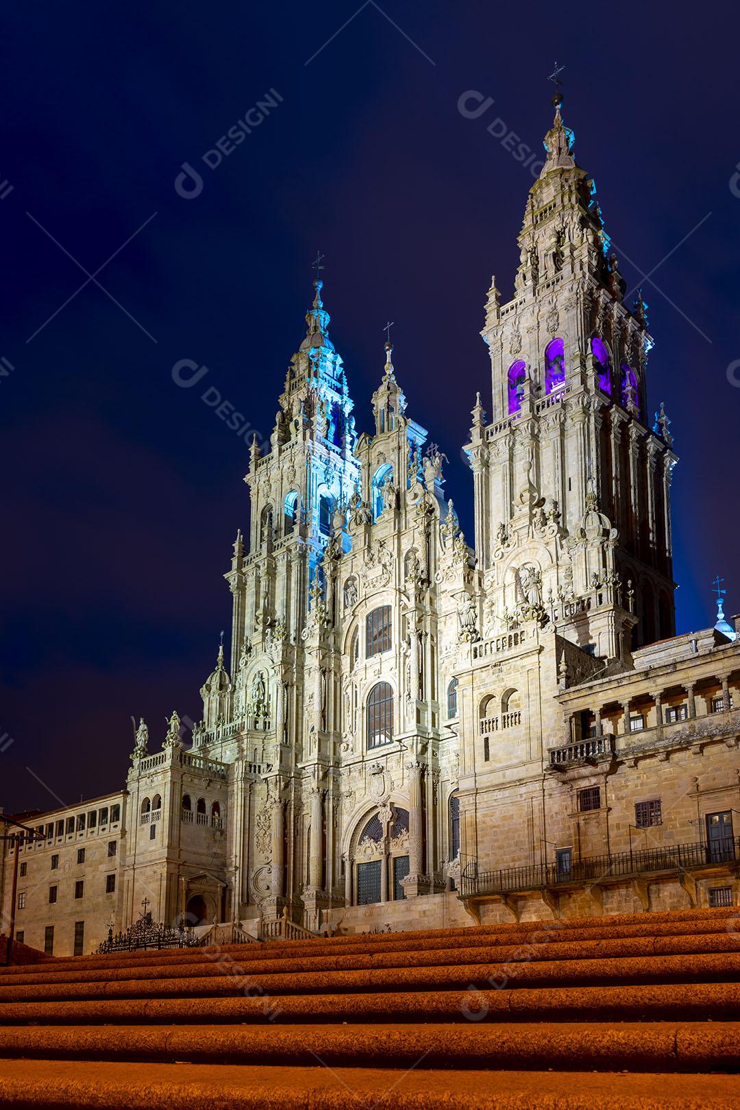 Vista Panorâmica da Catedral de Santiago de Compostela, na Espanha Hora Azul Imagem JPG
