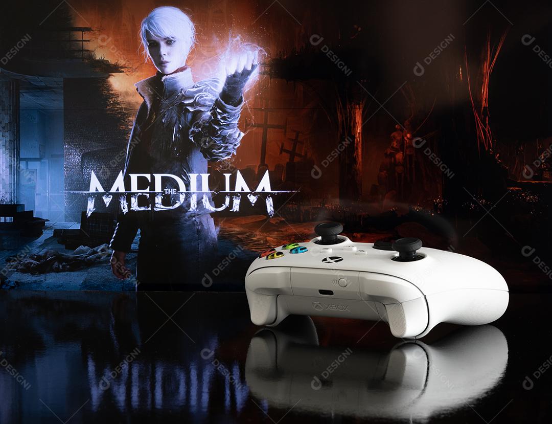Novo Jogo Exclusivo do Xbox, The Medium Com Controle do Xbox Series s  Imagem JPG [download] - Designi