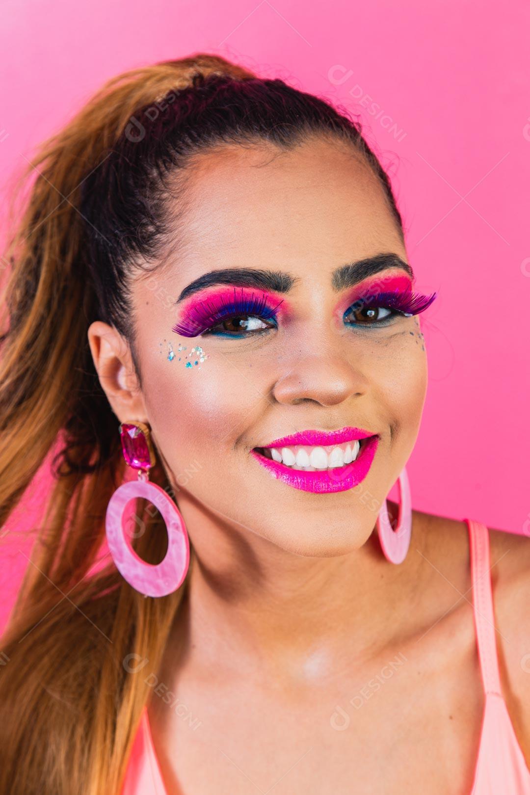 Mulher Bonita Com Maquiagem Várias Cores Carnaval [download] - Designi